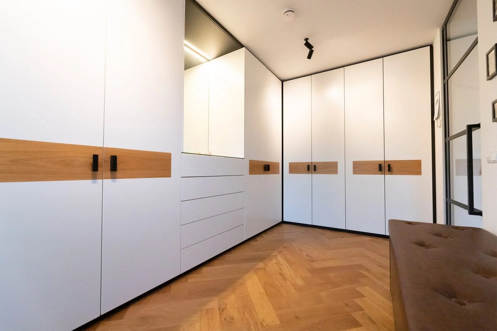 Garderobe Kast Op Maatzwart Wit Door Atelier 19 Meubelmaker